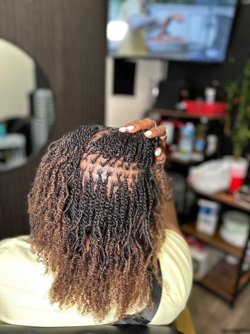 Microlocs twist